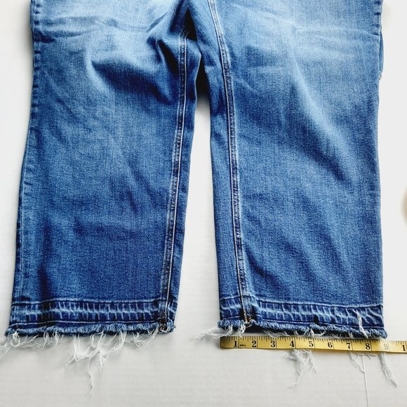 Lane Bryant Womens High Rise Straight Crop Jeans Size 26 Medium Wash Raw Hems - Picture 3 of 9